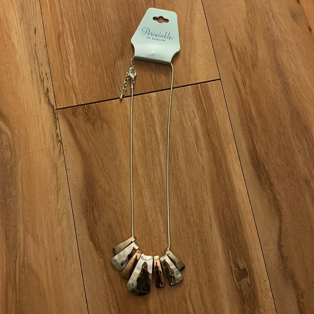 Periwinkle by Barlow necklace